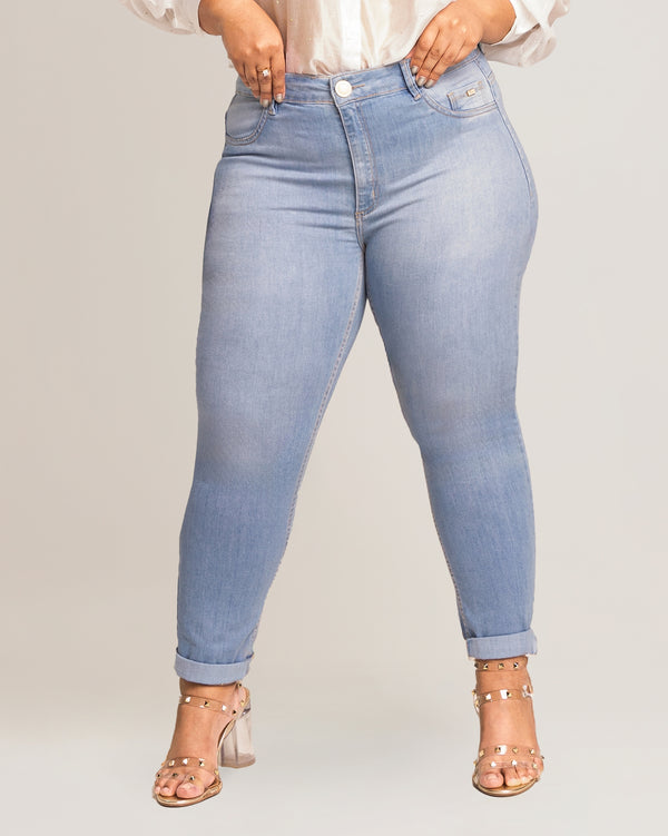 Calça Jeans Plus Size Cigarrete