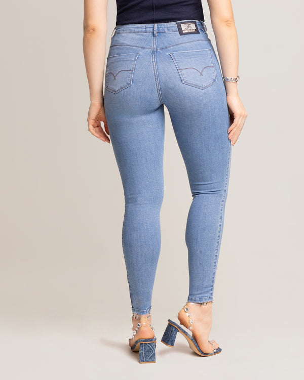 Calça Jeans Feminina Skinny Cintura No Lugar