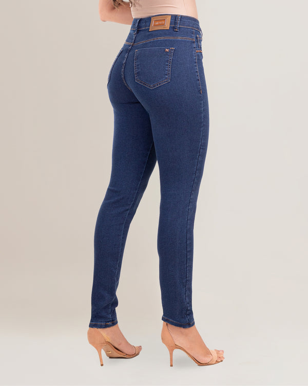 Calça Jeans Skinny Feminina Com Bordado de Tachas Nos Bolsos Frontais