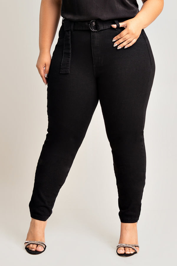 Calça Skinny Plus Size Jeans Preto Com Cinto Jeans