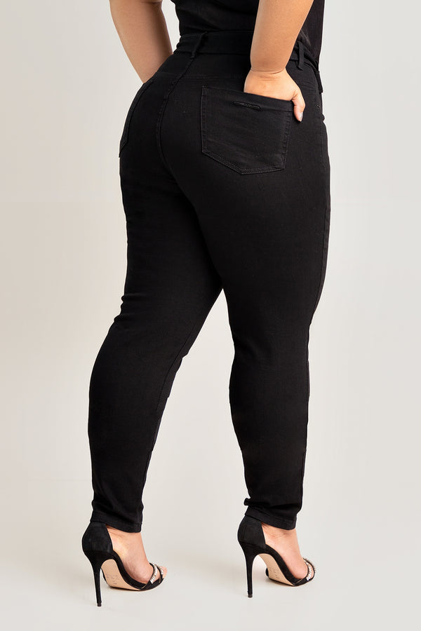 Calça Skinny Plus Size Jeans Preto Com Cinto Jeans